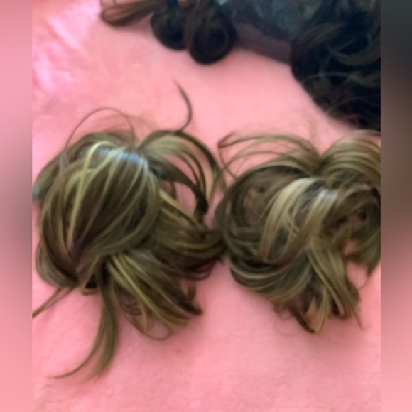 Brown and Blonde Hair Extensions - Picture 1 of 7